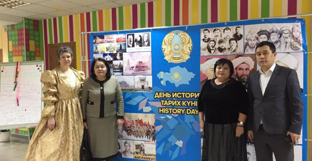 ППС кафедры истории Казахстана провели встречу со школьниками по статье Главы государства «Семь граней Великой степи»