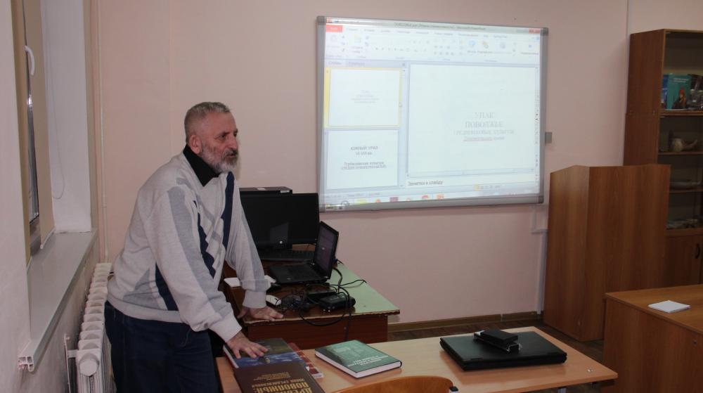 Состоялся научный семинар зарубежного приглашенного профессора Олега Андреевича Митько