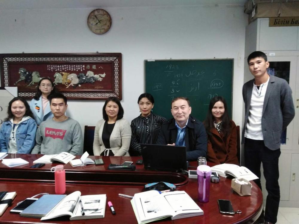 Докторанты исторического факультета проходят зарубежную научно-исследовательскую стажировку в Пекине