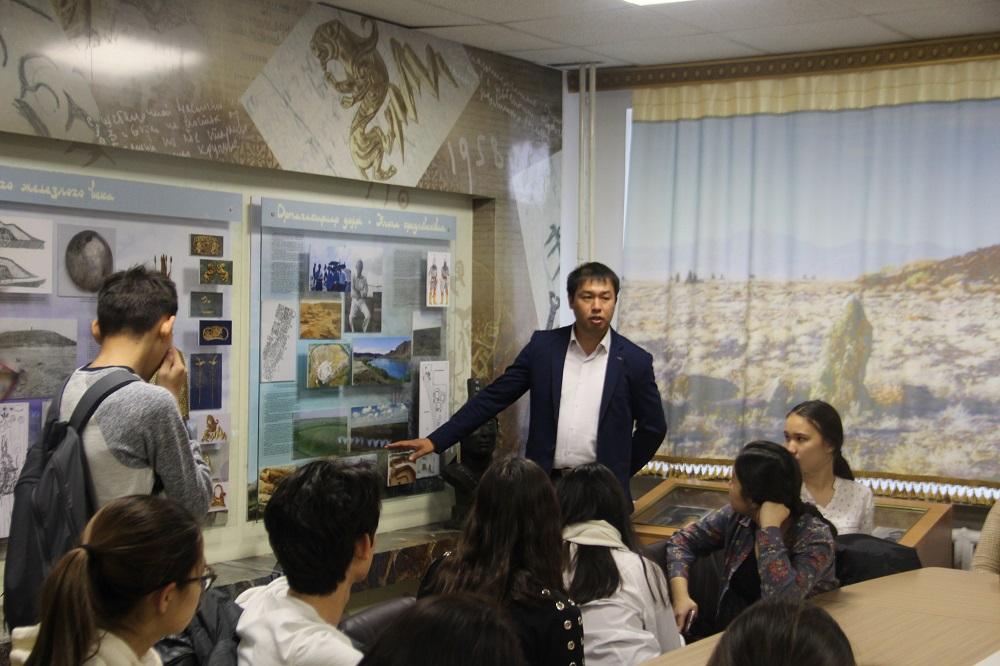 НИИ археологии им. К.А. Акишева посетили ученики Назарбаев интеллектуальных школ